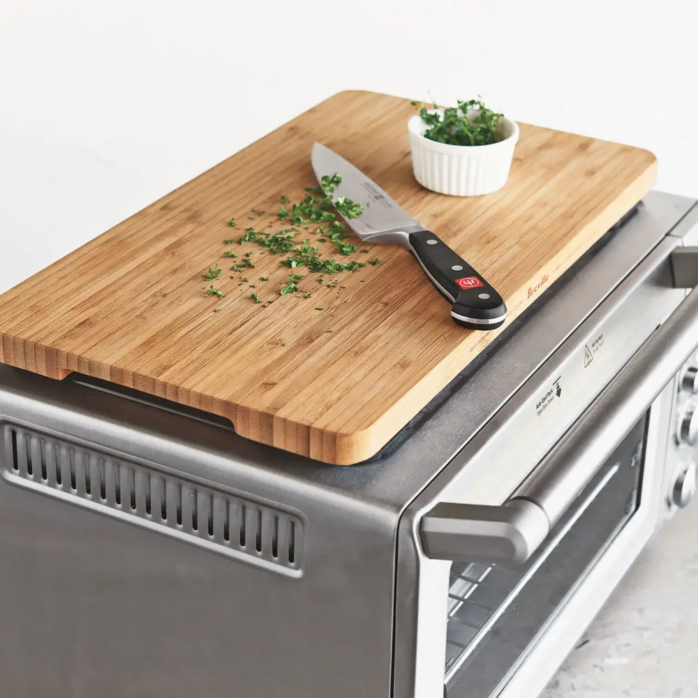 Can You Put a Wooden Cutting Board in the Oven?