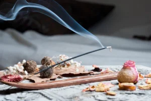How to safely burn incense