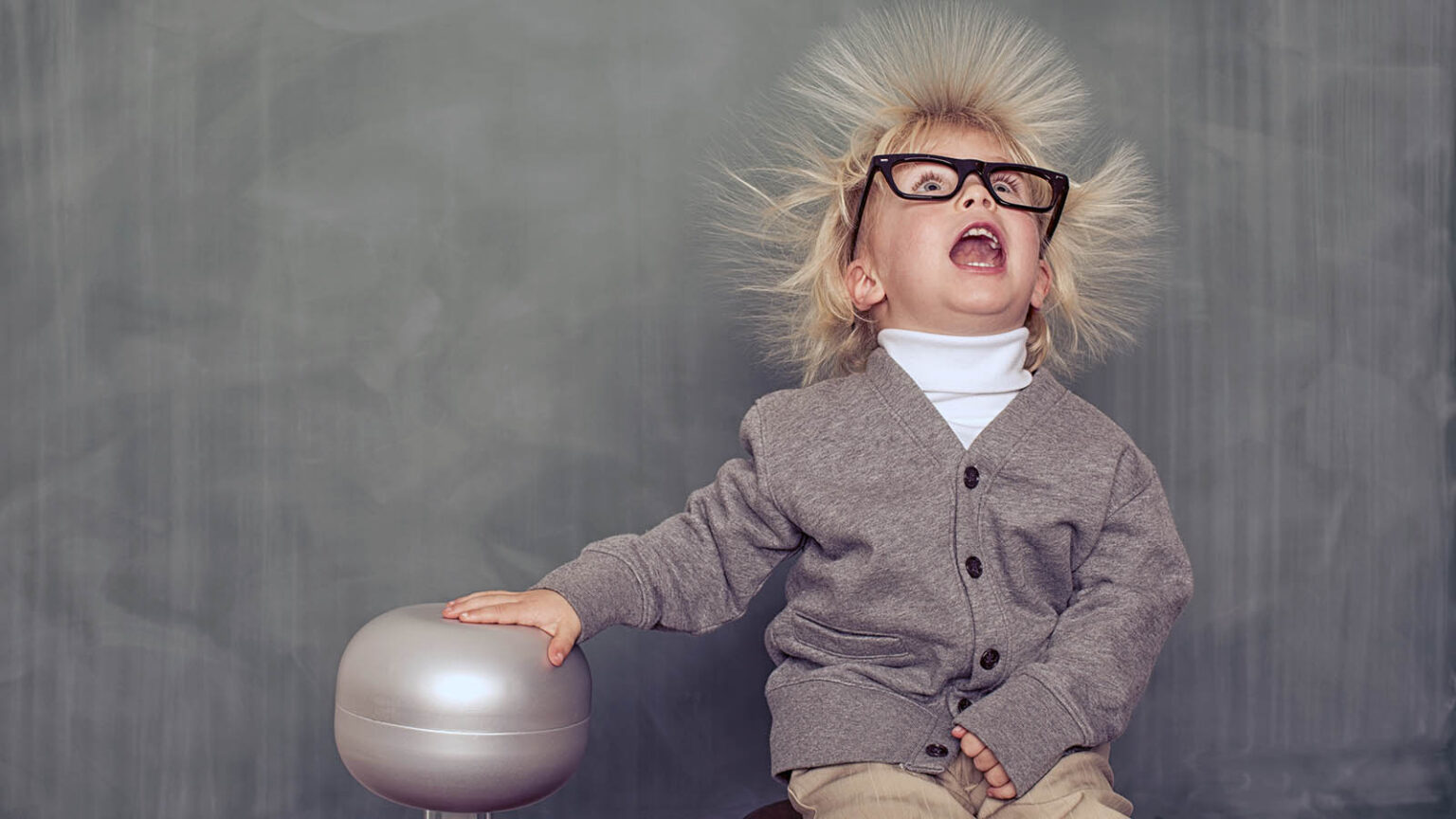 what-causes-static-electricity