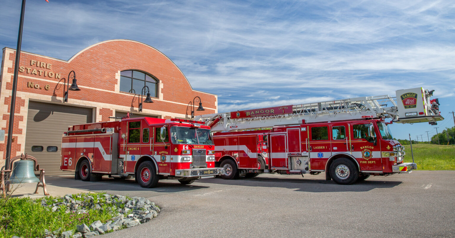 learn-about-how-much-does-a-fire-truck-weigh-as-a-firefighter